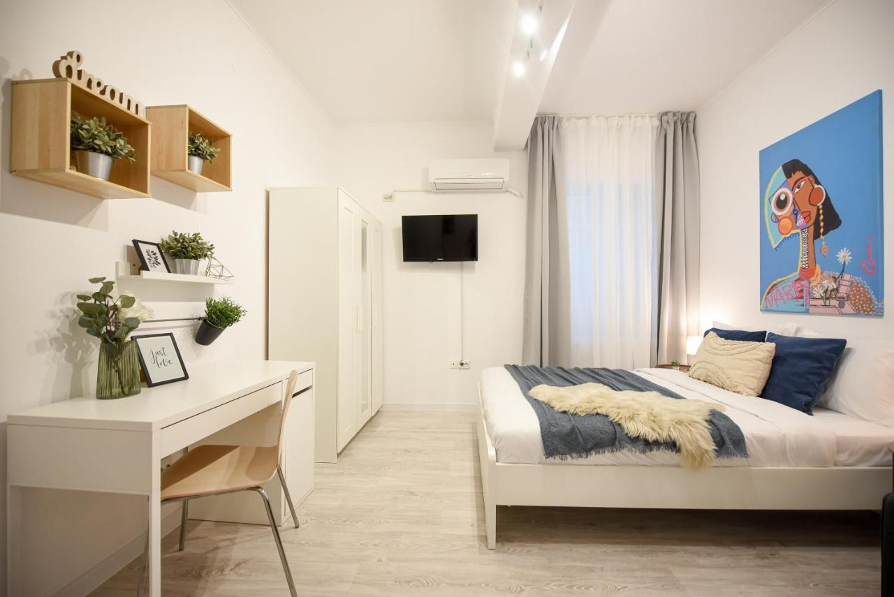 Apartment Central Treasure - Cozy 2 Bedroom In Historic Old Town Bucharest