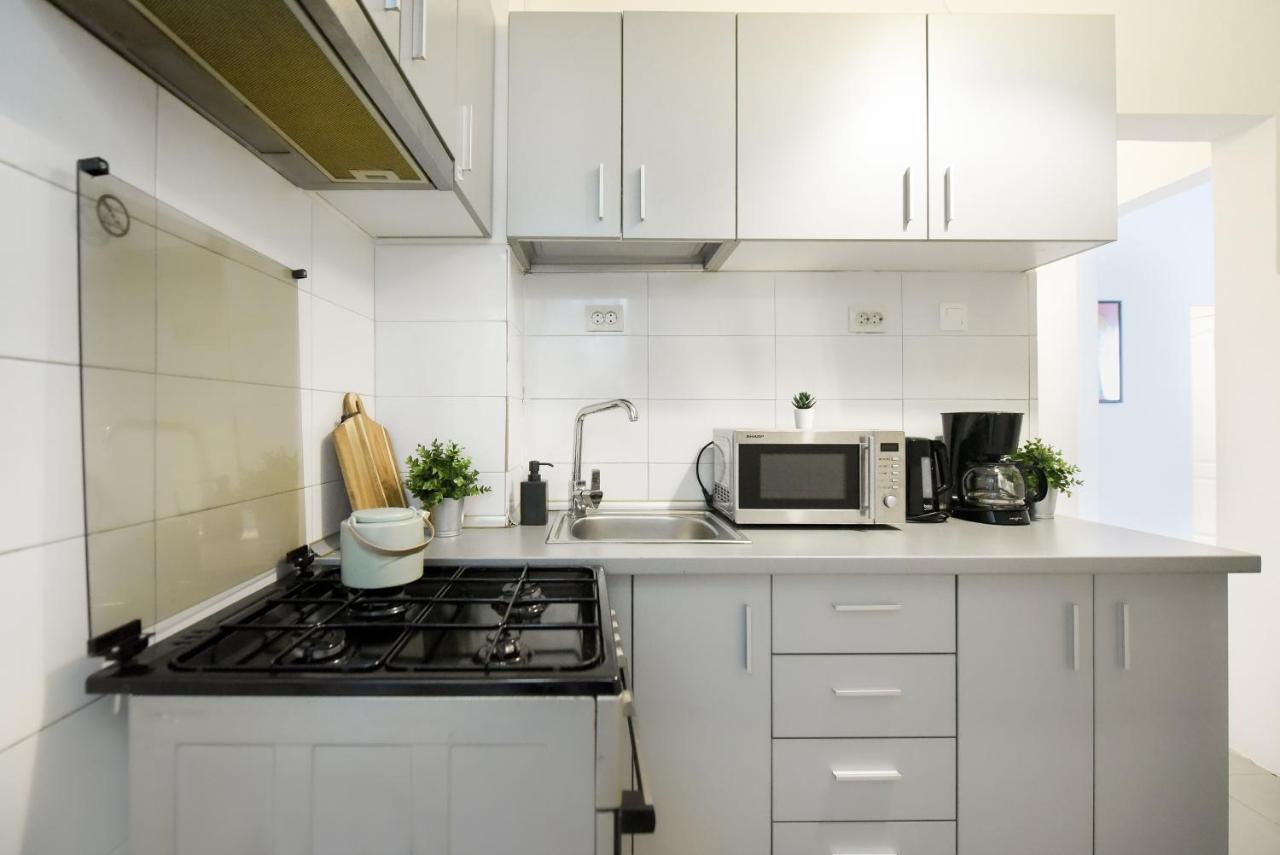 Apartment Central Treasure - Cozy 2 Bedroom In Historic Old Town Bucharest