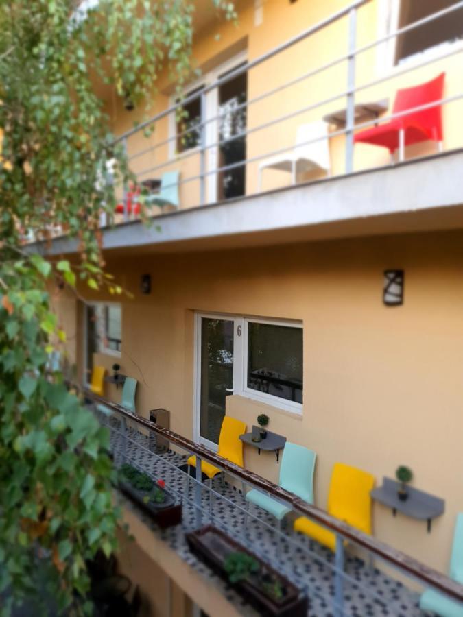 Hotel Casa Artisti 3*