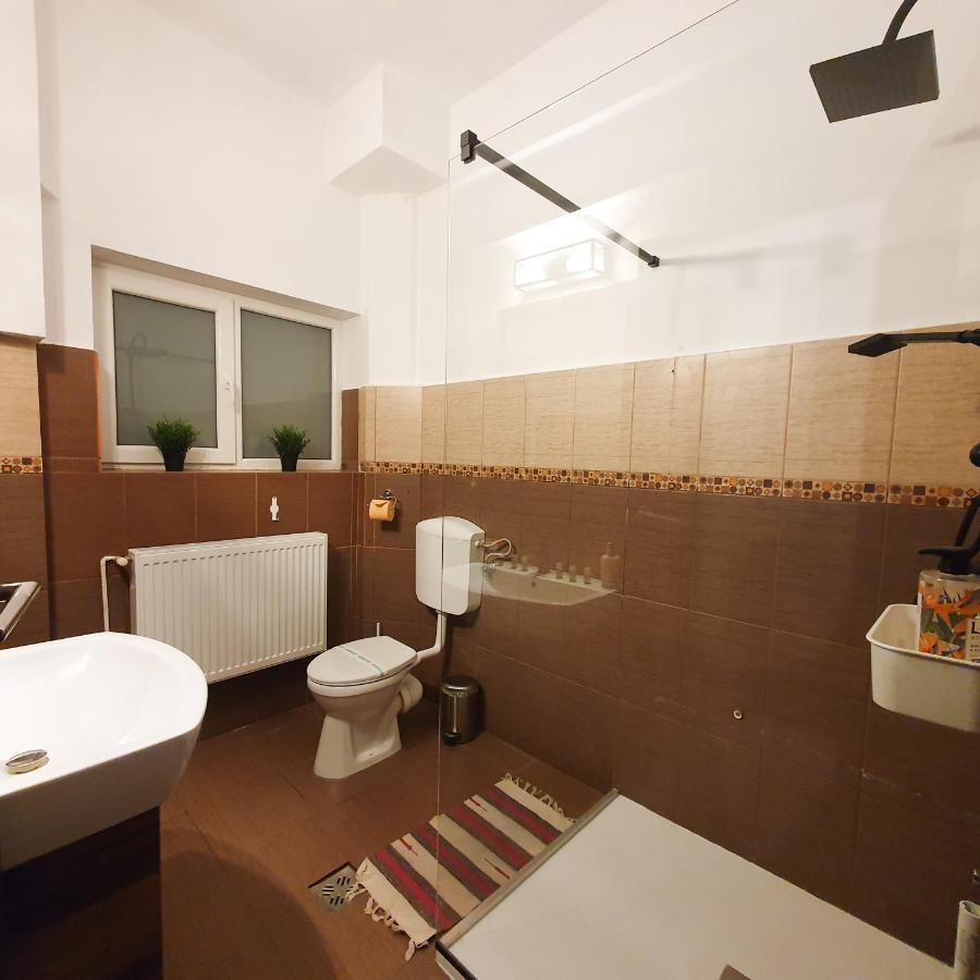Apartment Dacia *