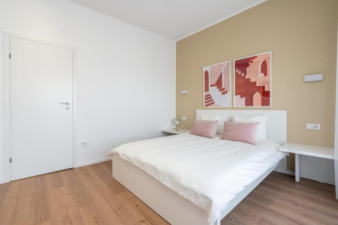 Apartment Fabulous With View In Calea Victoriei *