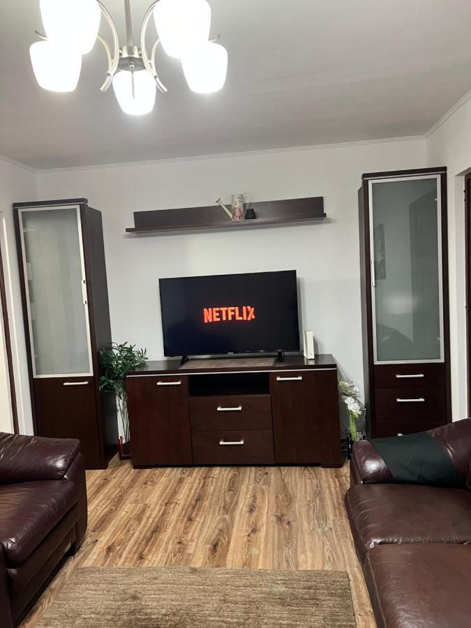 Apartament 3 Camere, Dotat Cu Toate Utilitățile *