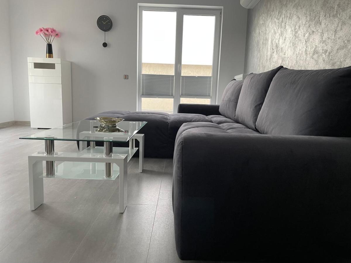 Unique Penthouse Lakeview W19 Apartament *