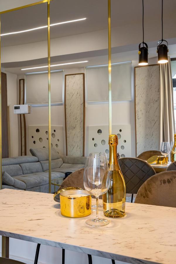 Golden View - Breathtaking Location In Bucharest