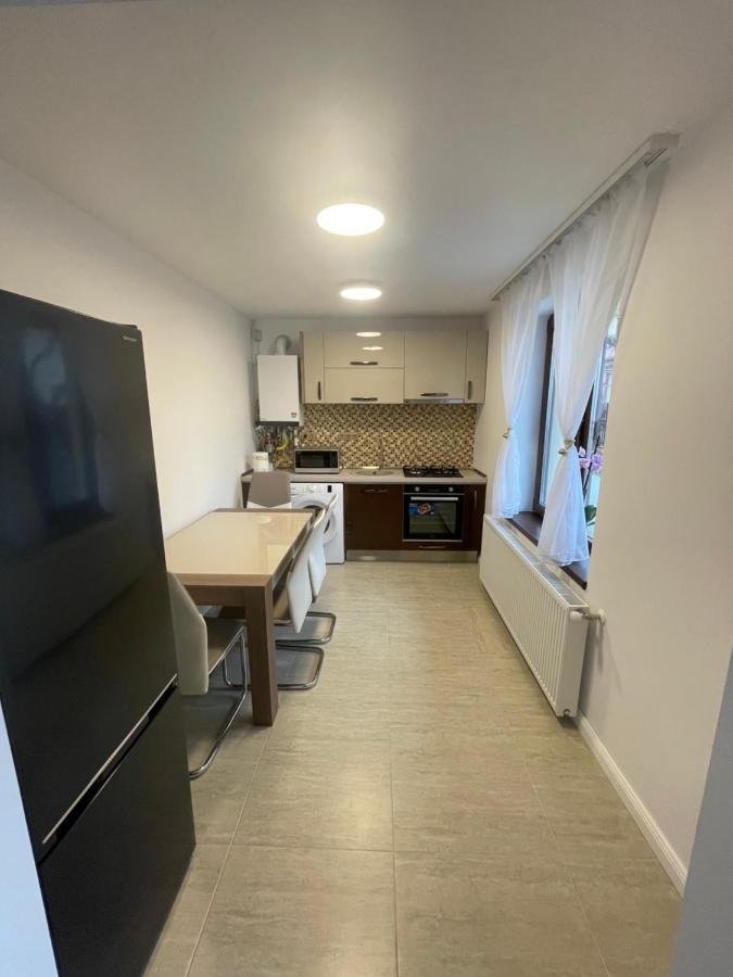Apusului Apartment *