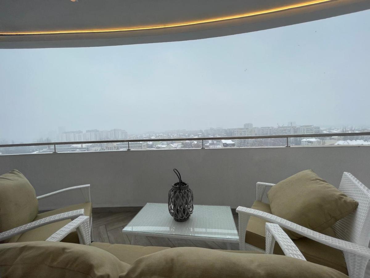Malachite Urban Gem - Skyline Terrace Oasis Bucharest