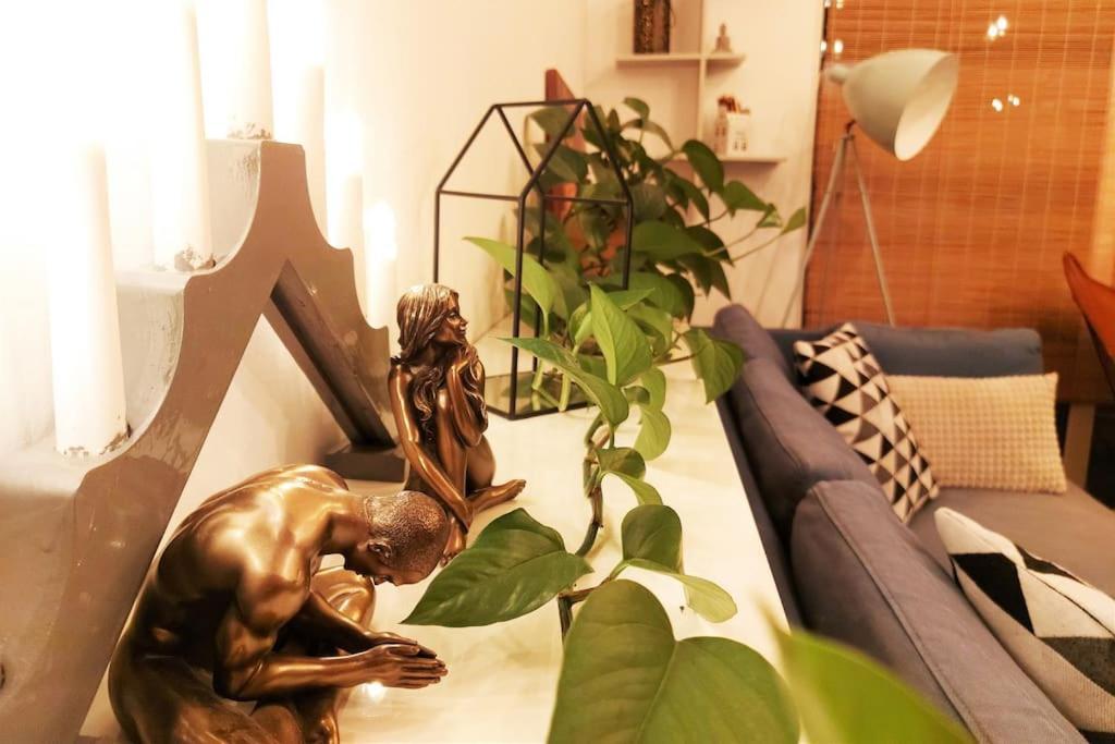 Cosy Boutique 61 Sqm - Private Parking - Ten Blocks Bucureşti