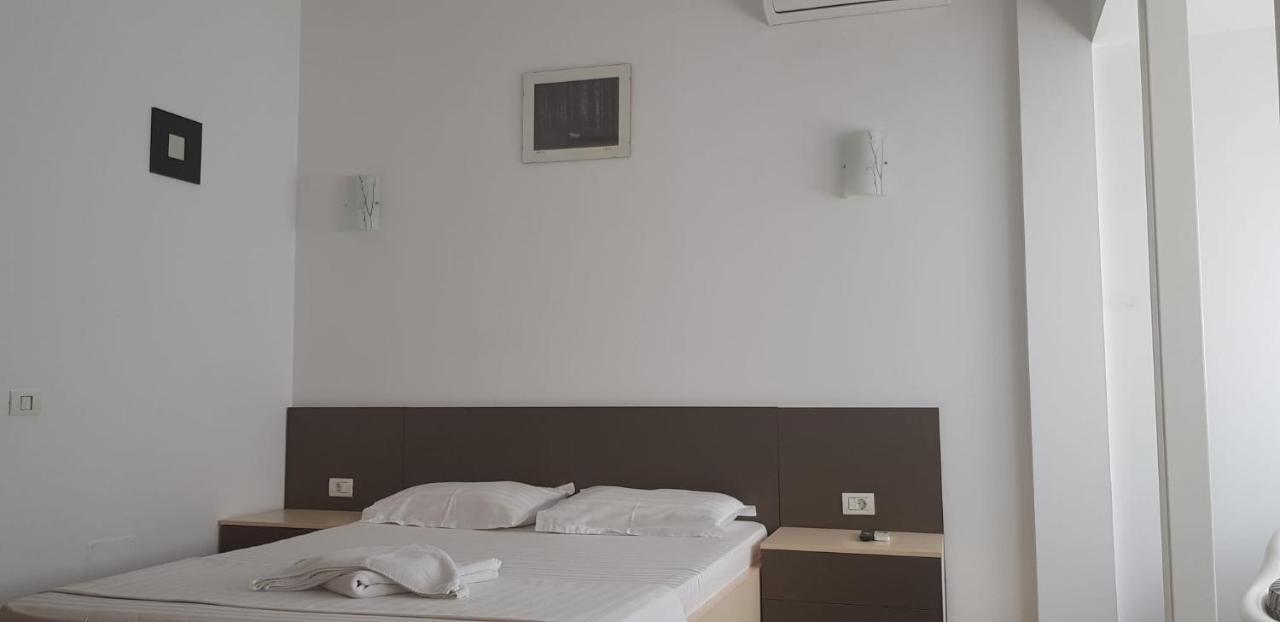 Grand - Beldiman * Bucureşti