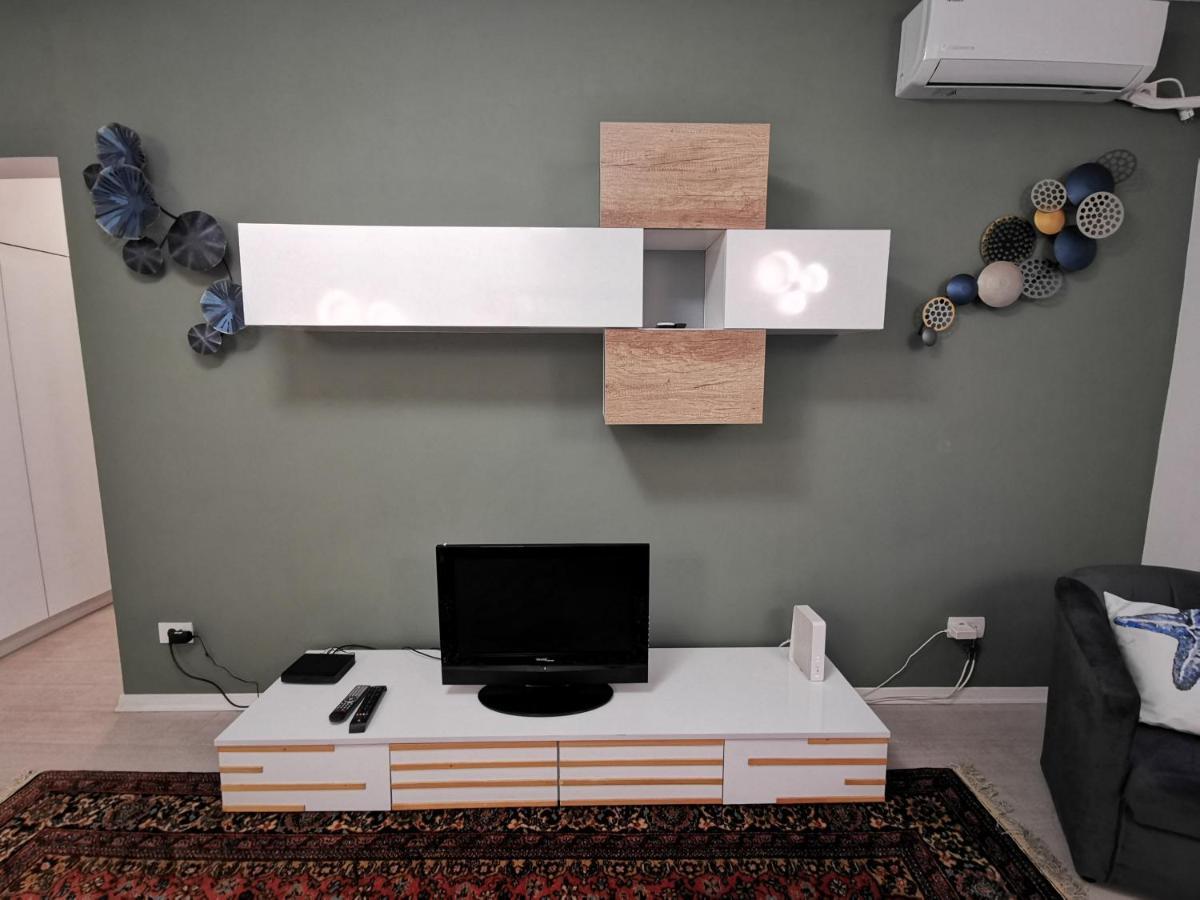Cozy Family-friendly Csm Bucharest
