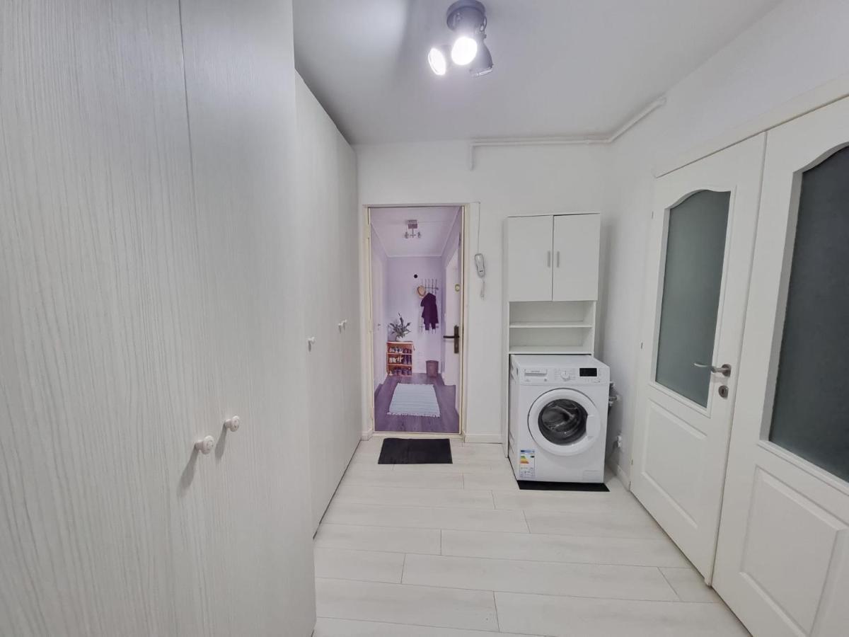 Apartment Aviatiei Caramfil Street