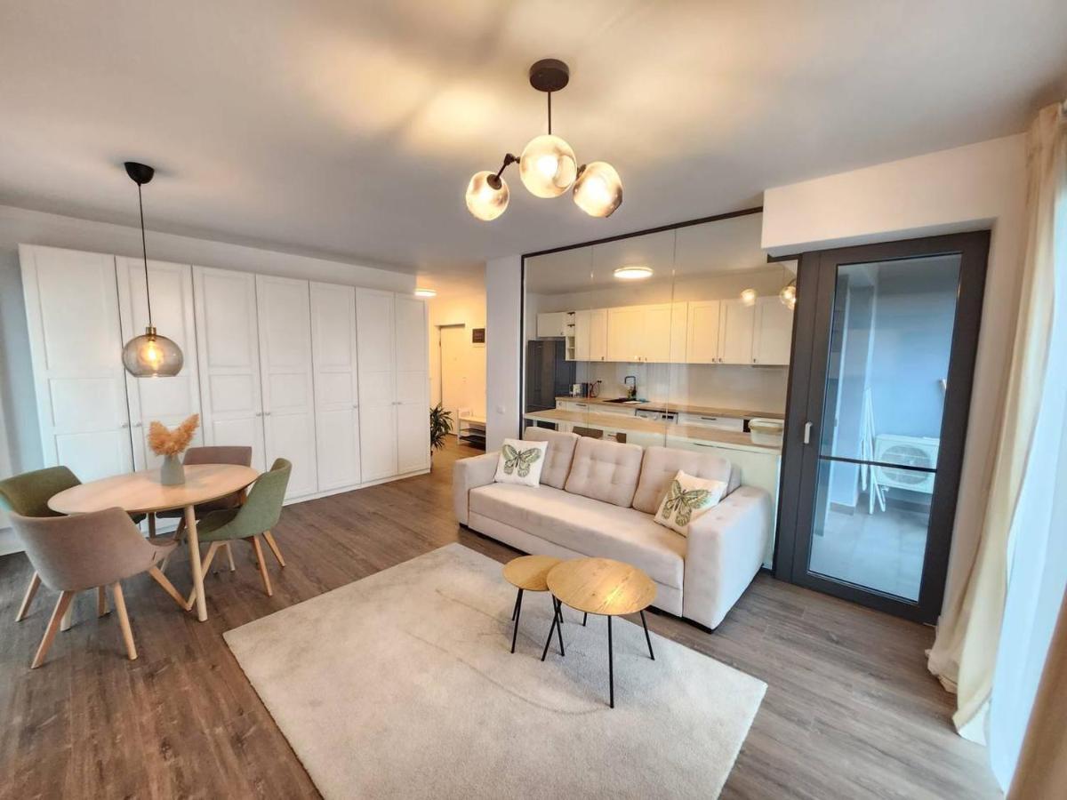 Pipera Cloud9 Near Promenada Mall *