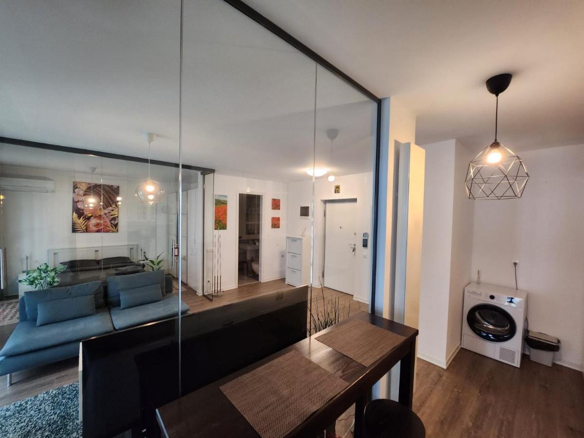 Pipera Cloud9 Near Promenada Mall *