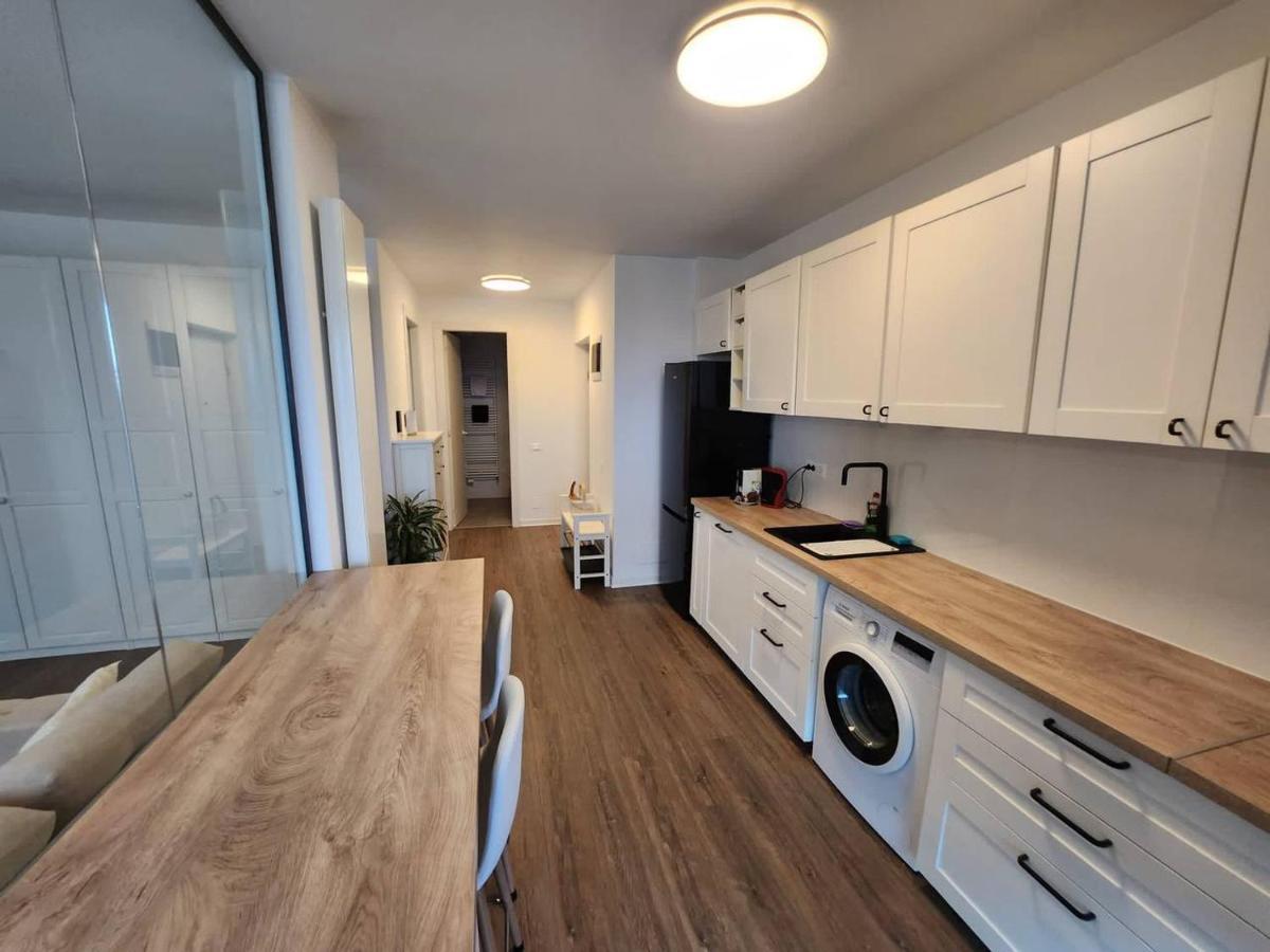 Apartment Pipera Cloud9 Near Promenada Mall