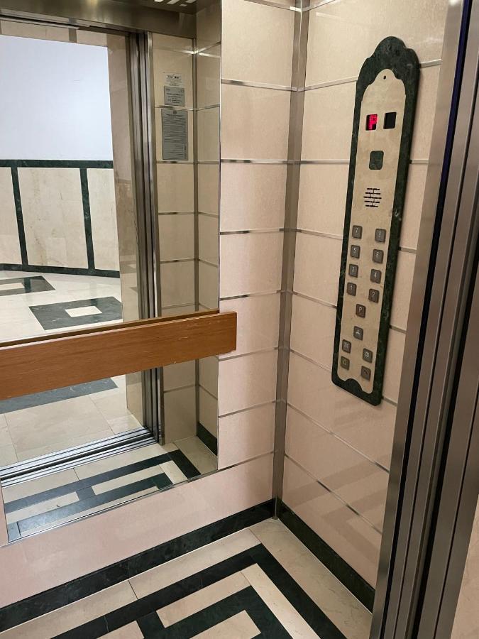 Old Ultra Apartment-4br-parliament *