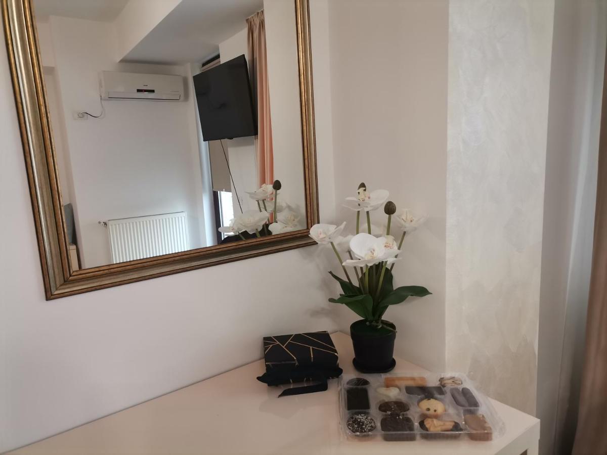 Unirii Apartament 2 *