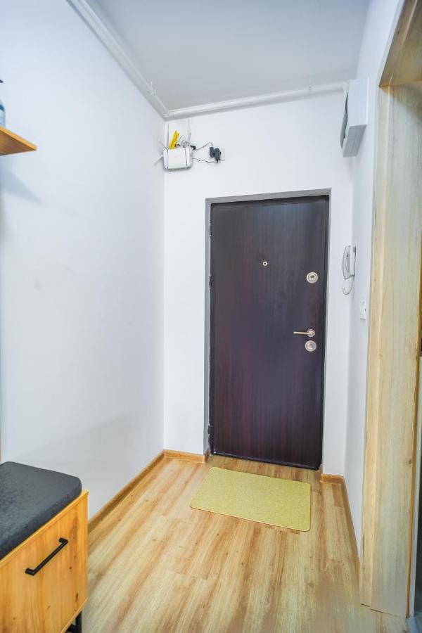 Apartment Contemporary With Balcony - New Building *