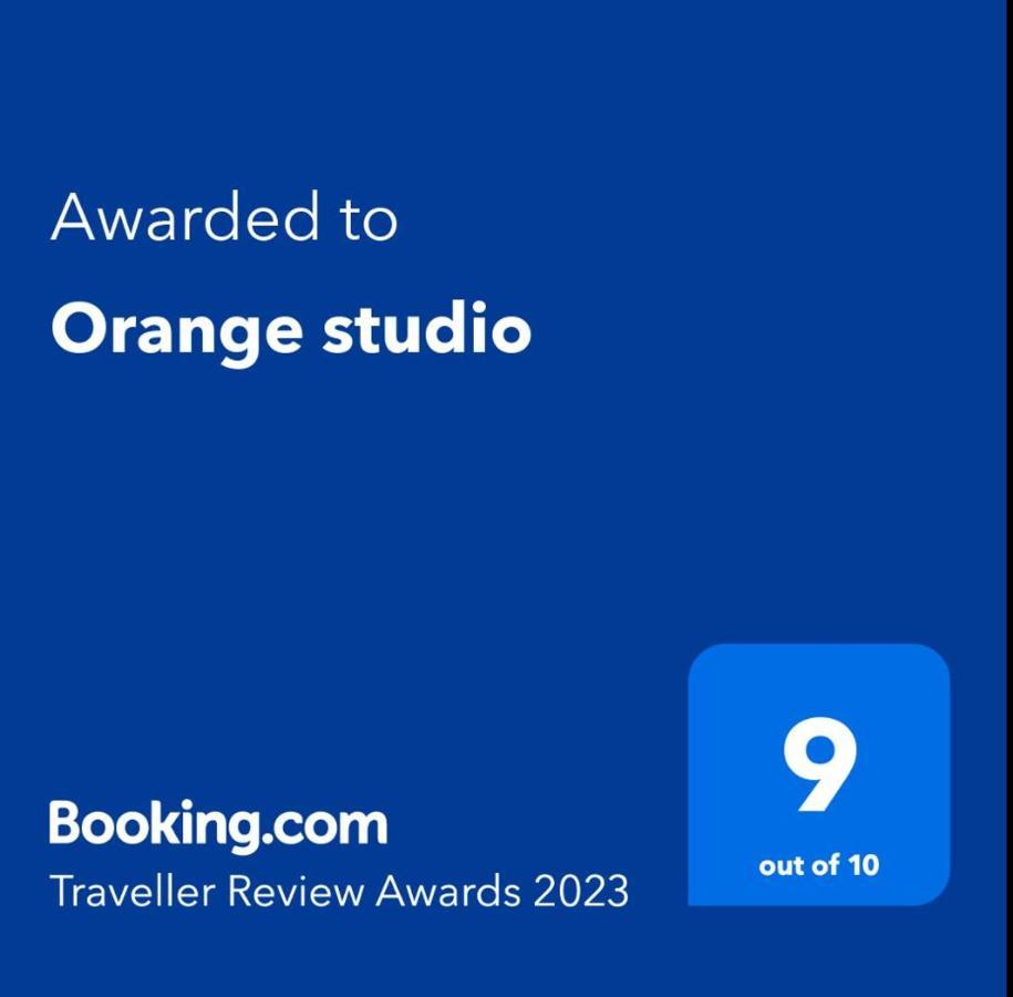 Orange Studio Bucureşti