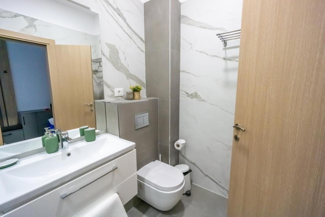 Your New And Modern Apartment *