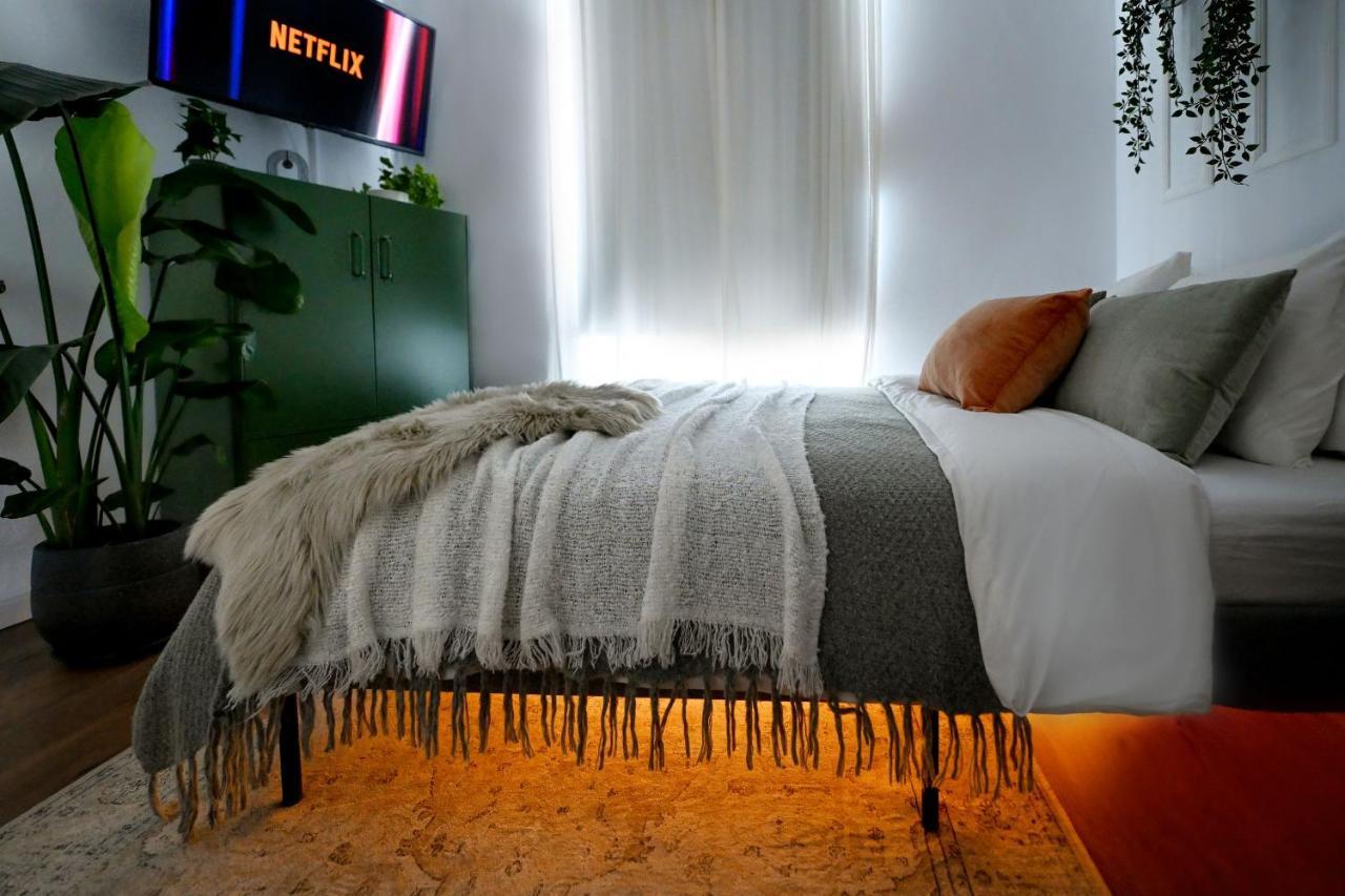 Dream In The Old Town: Bright & Comfy Studio