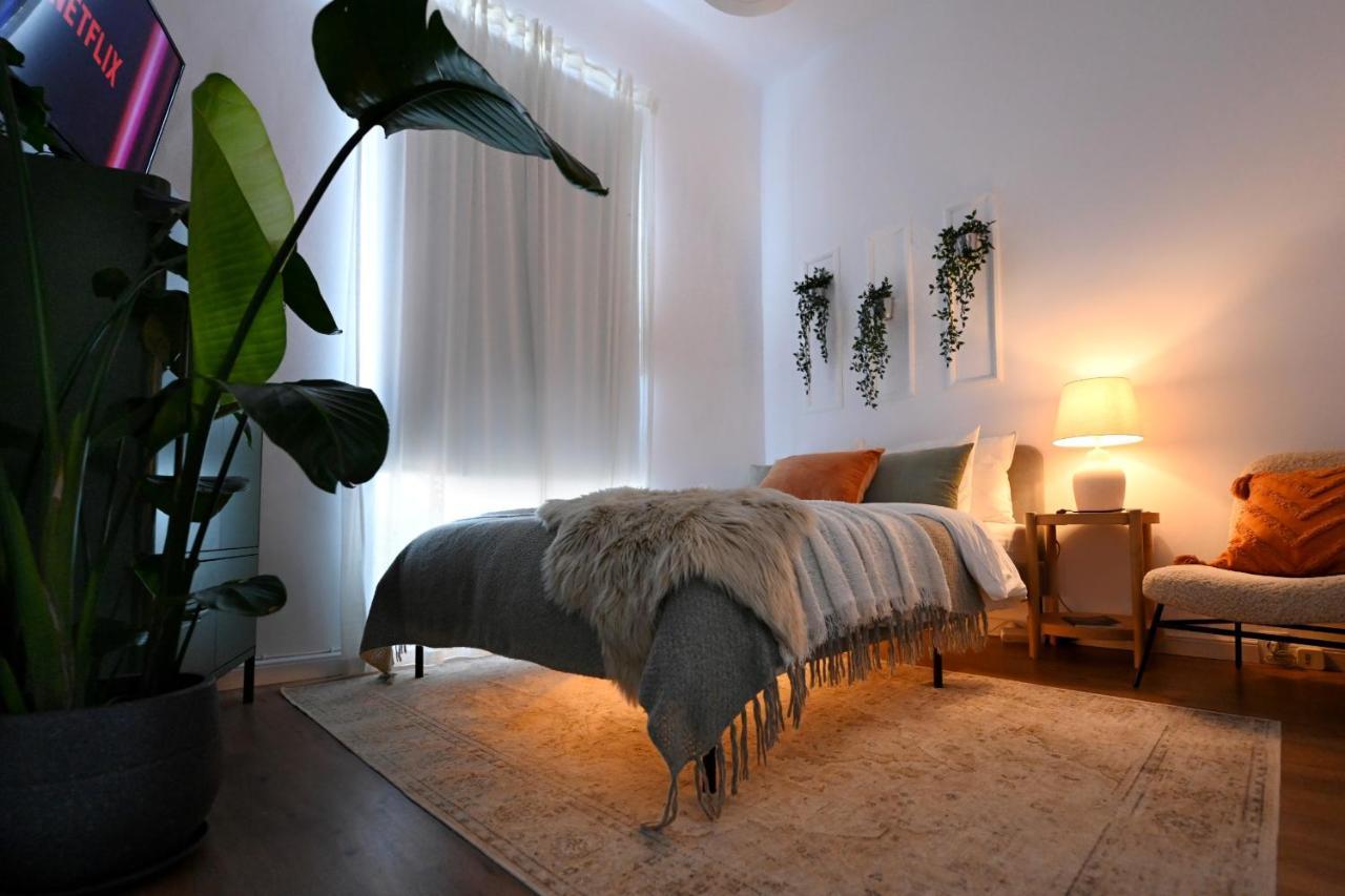 Apartment Dream In The Old Town: Bright & Comfy Studio