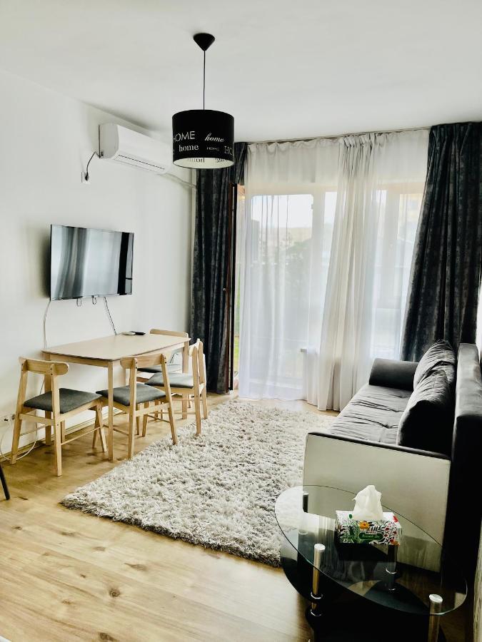Apartament Rose Garden * Bucureşti