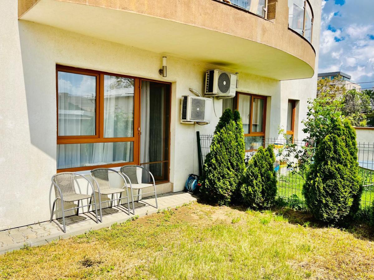 Apartament Rose Garden * Bucureşti