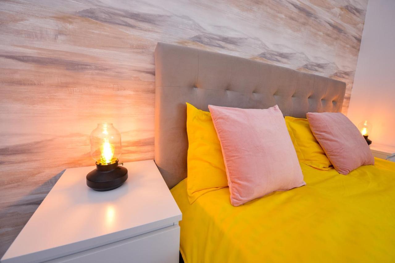 Apartment Sofia Cozy - Underground Private Parking
