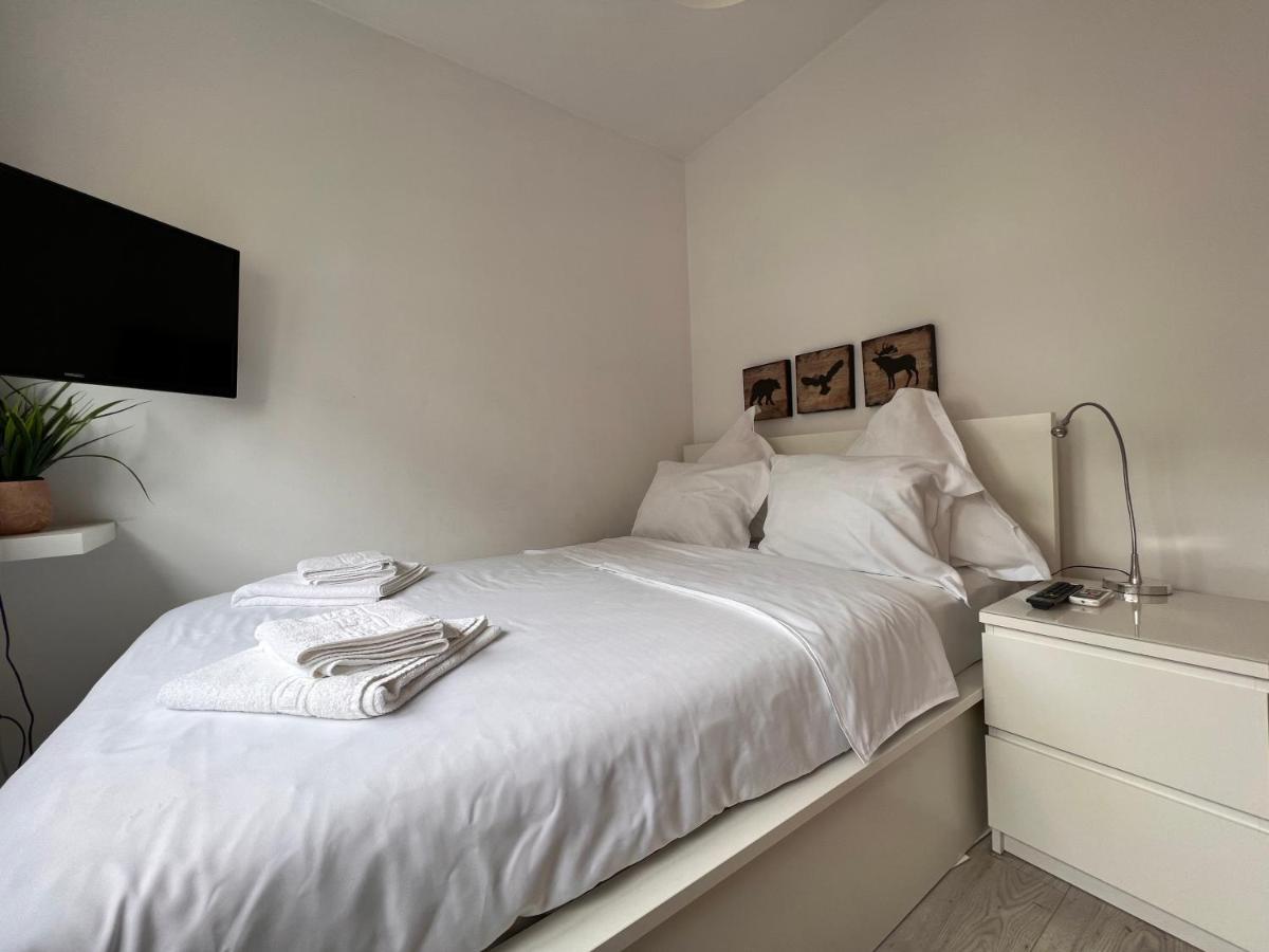 Pearl Center - 2bdr Apartment *