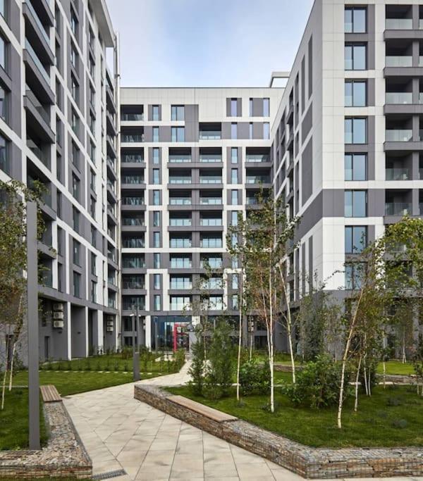 The Shades Of Grey 123 - Cloud9 - Pipera - Floreasca - Barbu Vacarescu Area Apartament