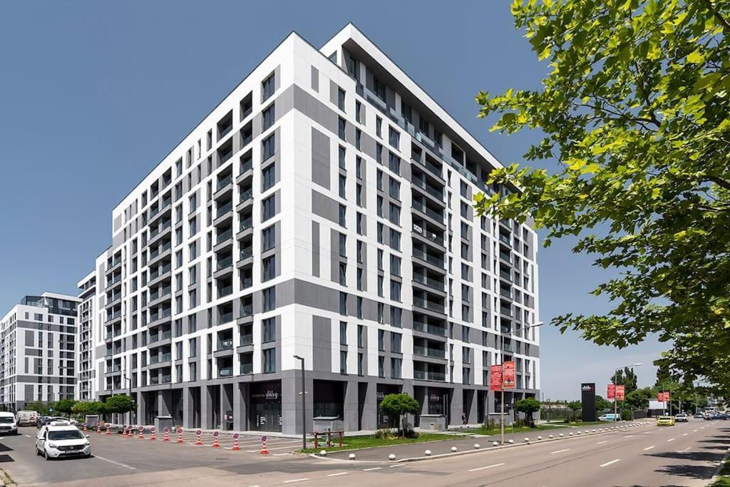 Apartament The Shades Of Grey 123 - Cloud9 - Pipera - Floreasca - Barbu Vacarescu Area