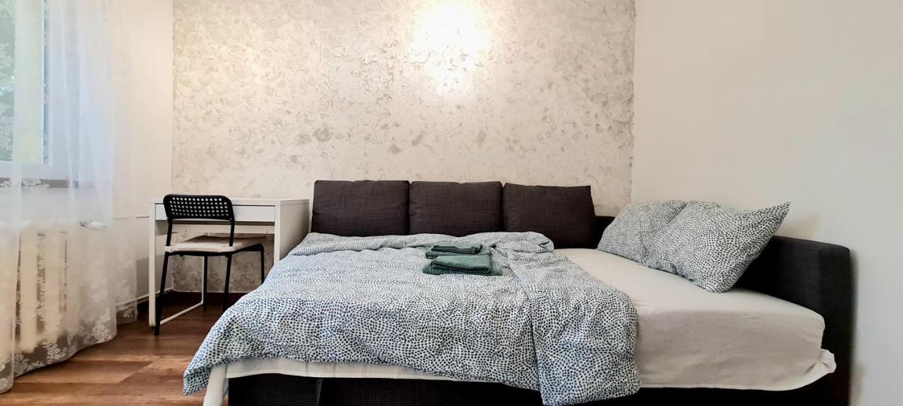 Alestal Arena Apartament *
