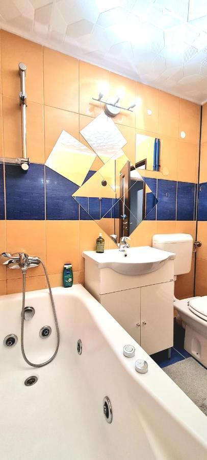 Alestal Arena Apartament