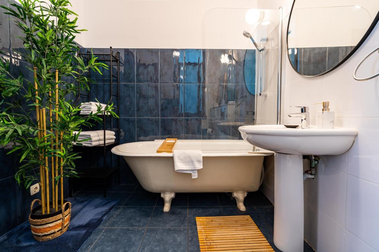 2br Blue Cloud In The Centre * Bucureşti