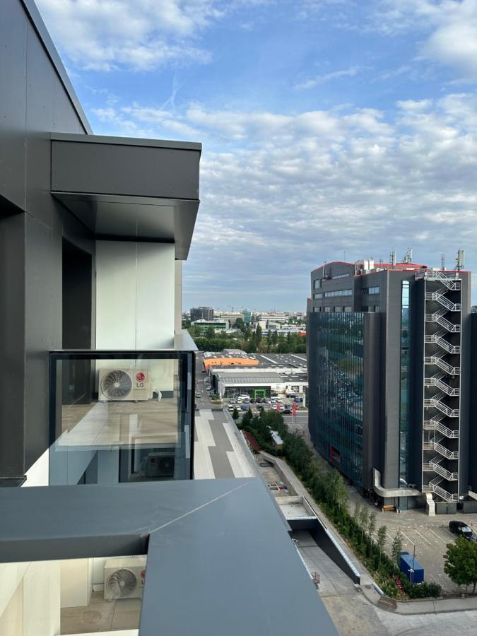 Cortina North 10th Floor And Parking *