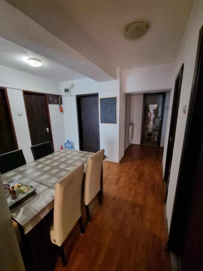Apartment Lunna Ap 3 Cam, B - Dul Unirii, Nr 73,bloc G3, Sc 3,et 5,ap 62