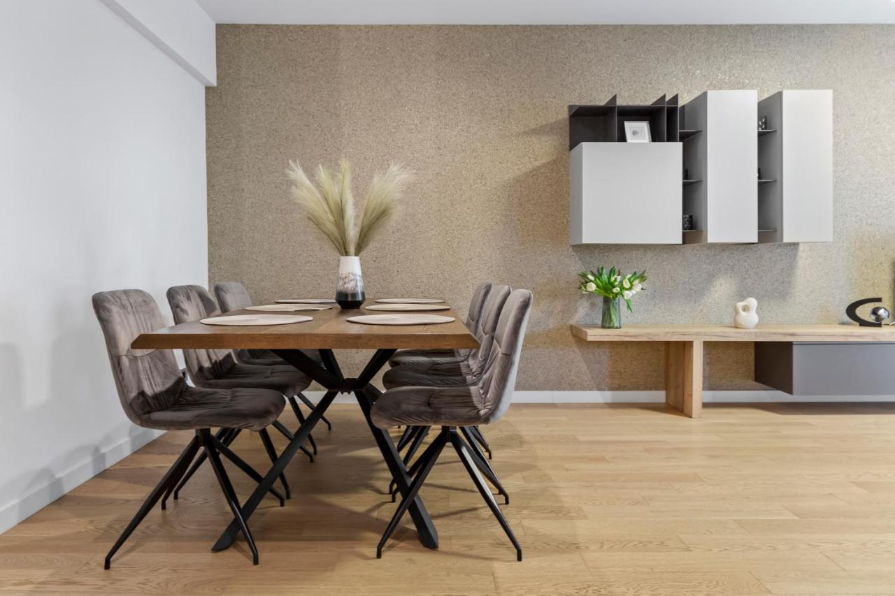 Apartment Aviation Tower Luxury