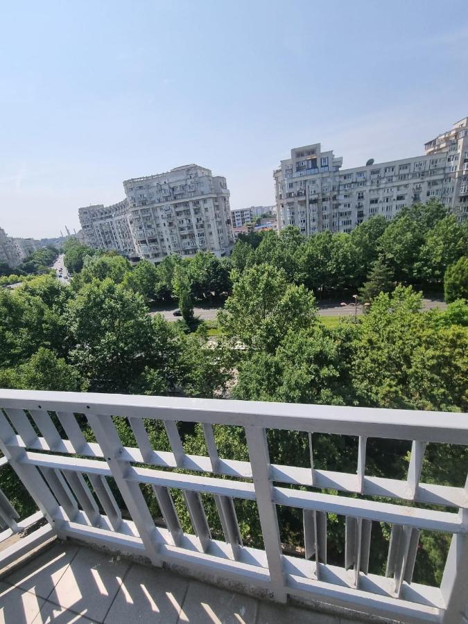 Lunna Ap 3 Cam, B - Dul Unirii, Nr 73,bloc G3, Sc 3,et 5,ap 62 *