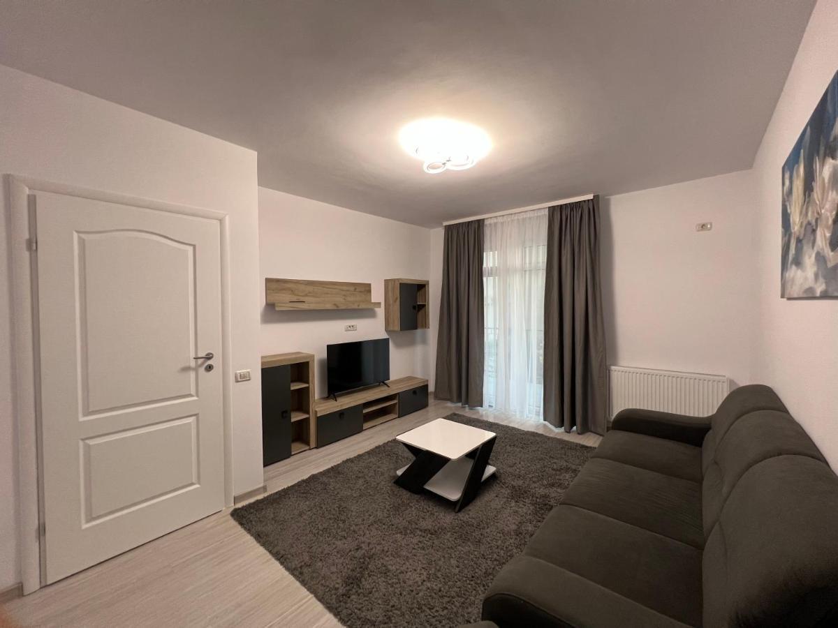 Apartment Hiro Bucharest