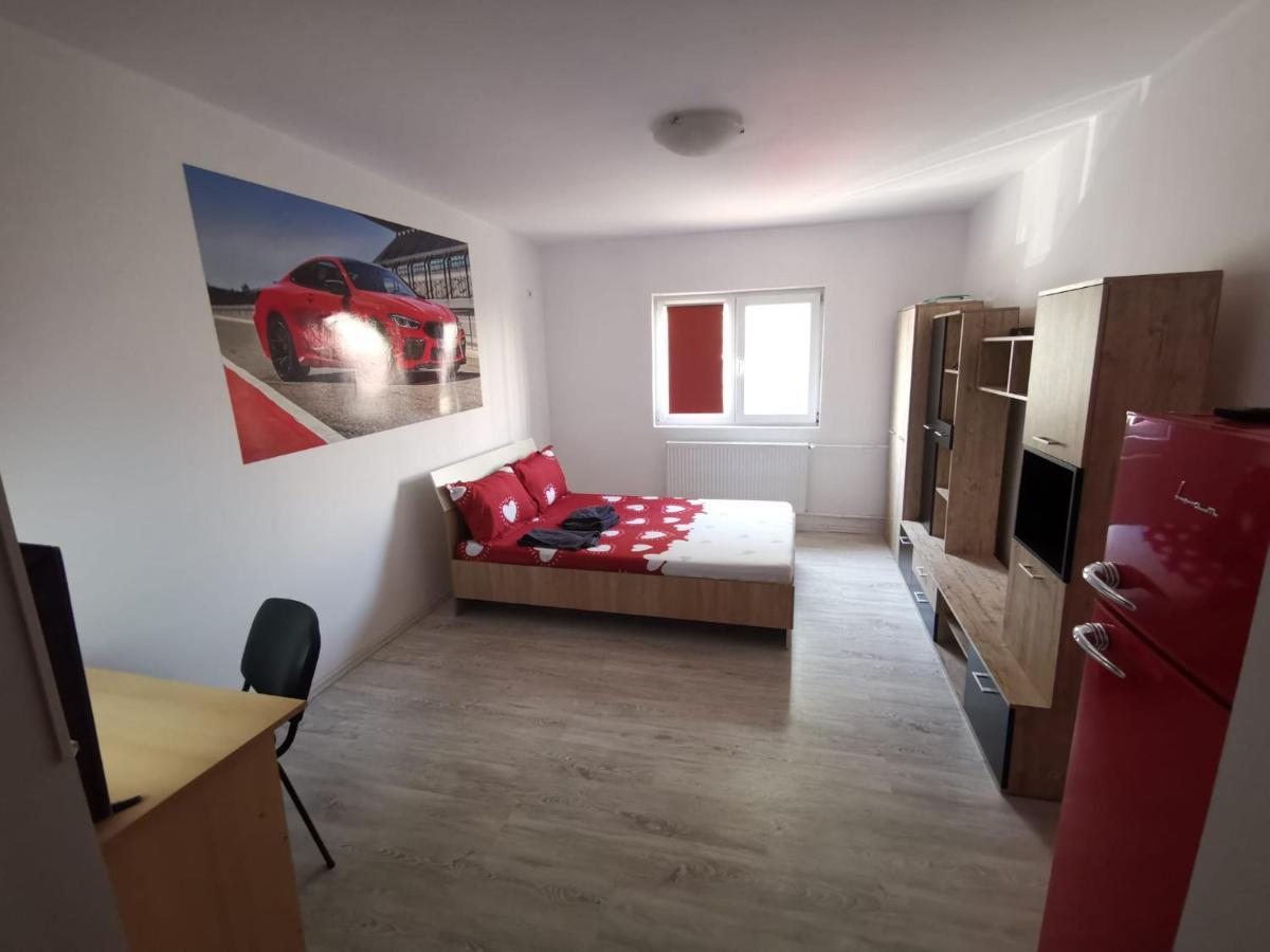 Bmw Studio Apartamento *