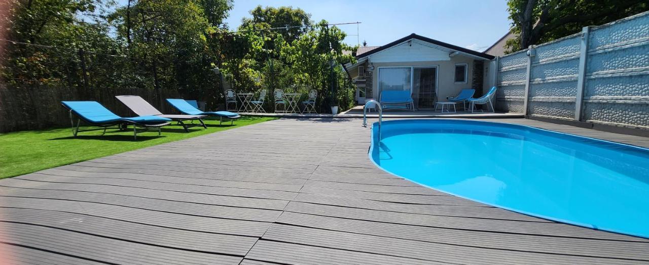 Morii Pool *
