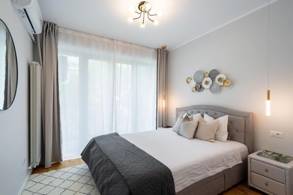 Sunny 2br Flat - Location - 3 Balconies Bucharest