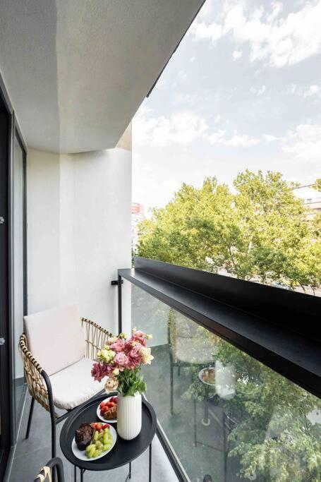 Apartment Sunny 2br Flat - Location - 3 Balconies Bucharest