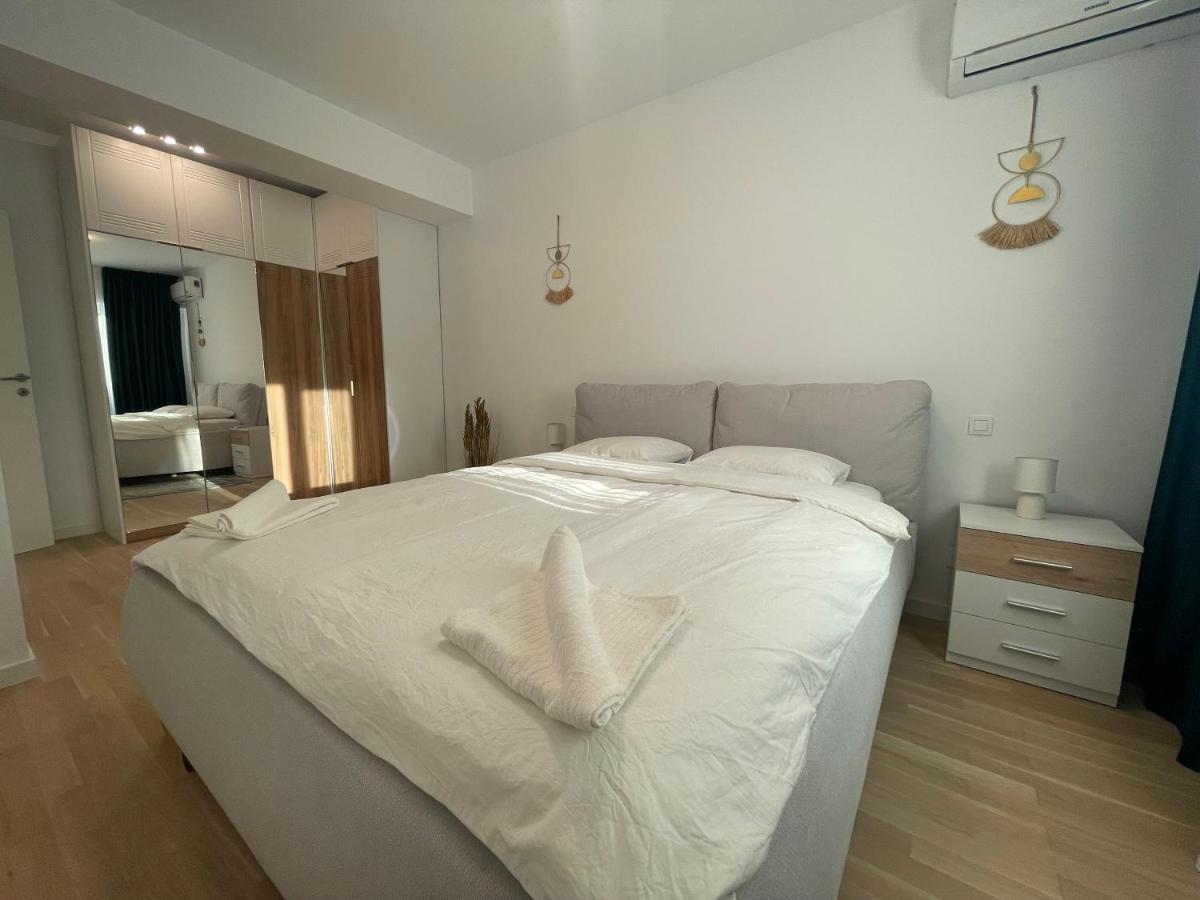 Apartment C-entral With Private Parking
