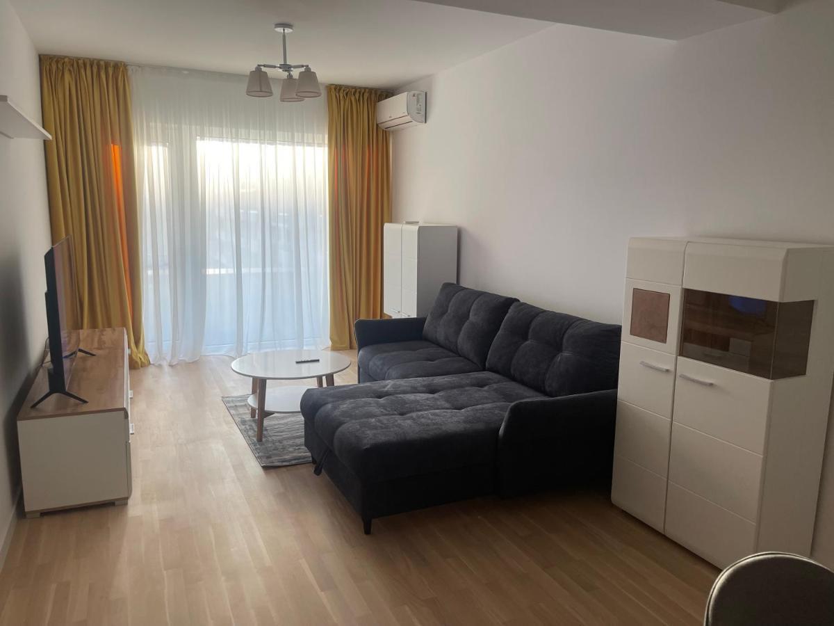 C-entral With Private Parking Apartment Bucharest