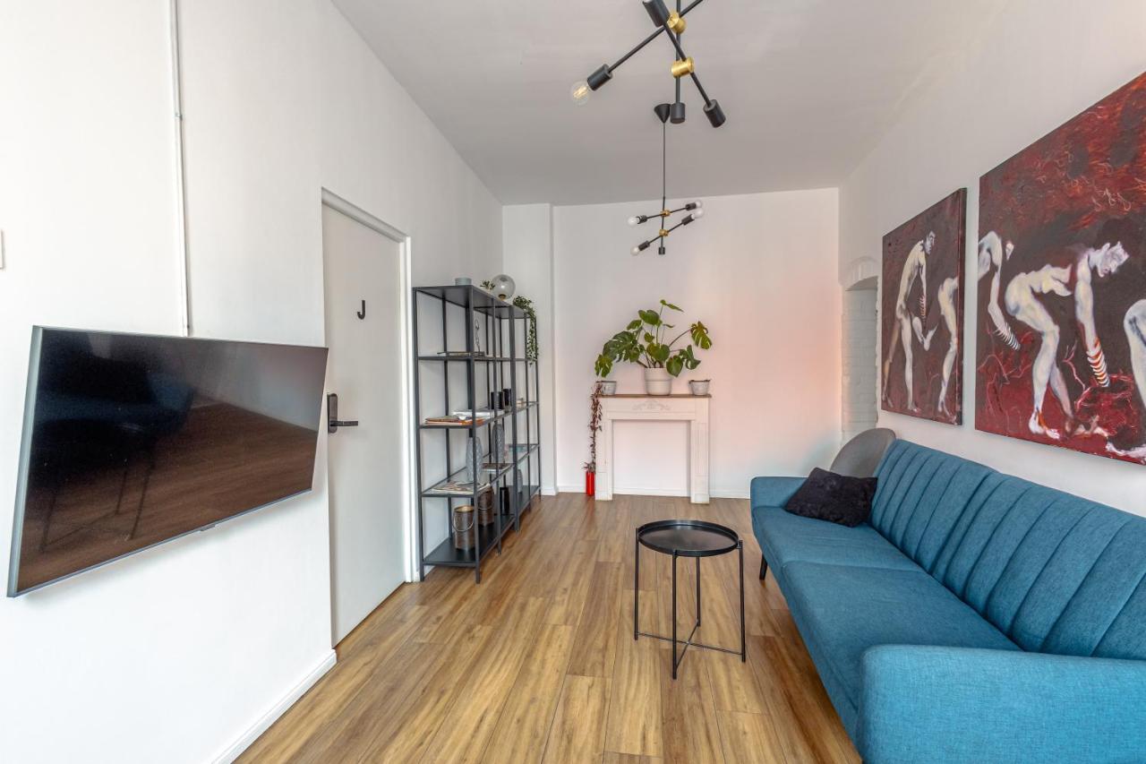 First Bucur 21 Bucharest
