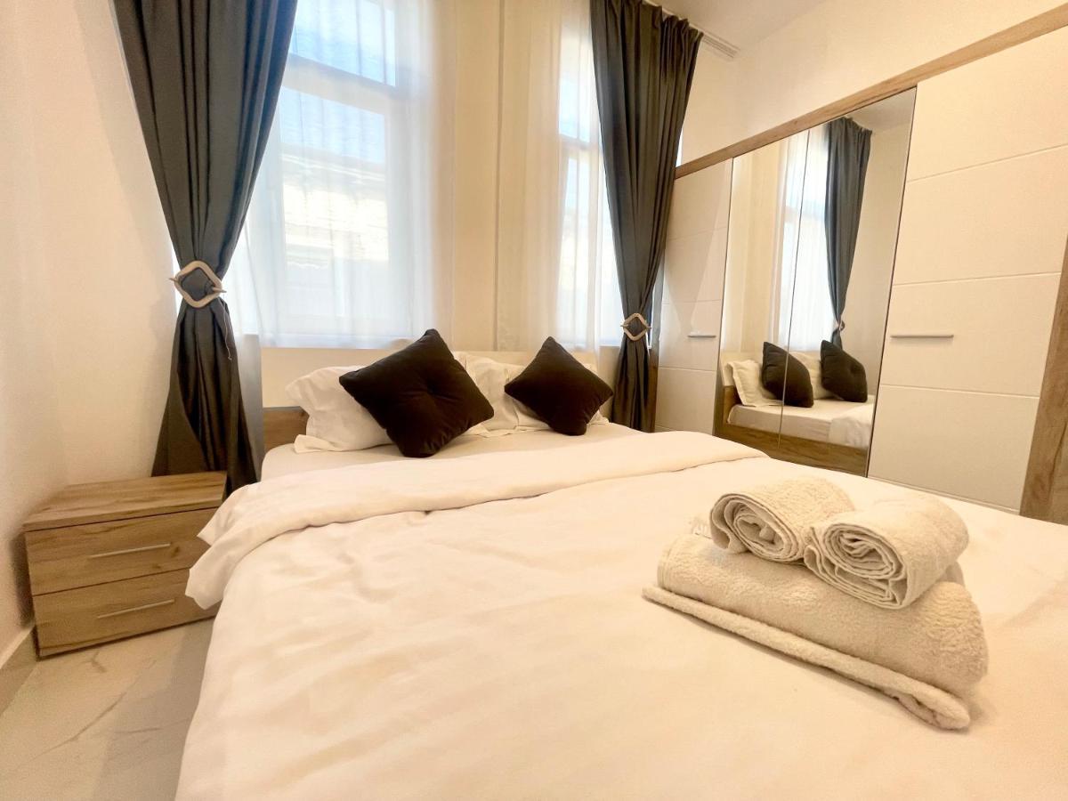 Apartament 4