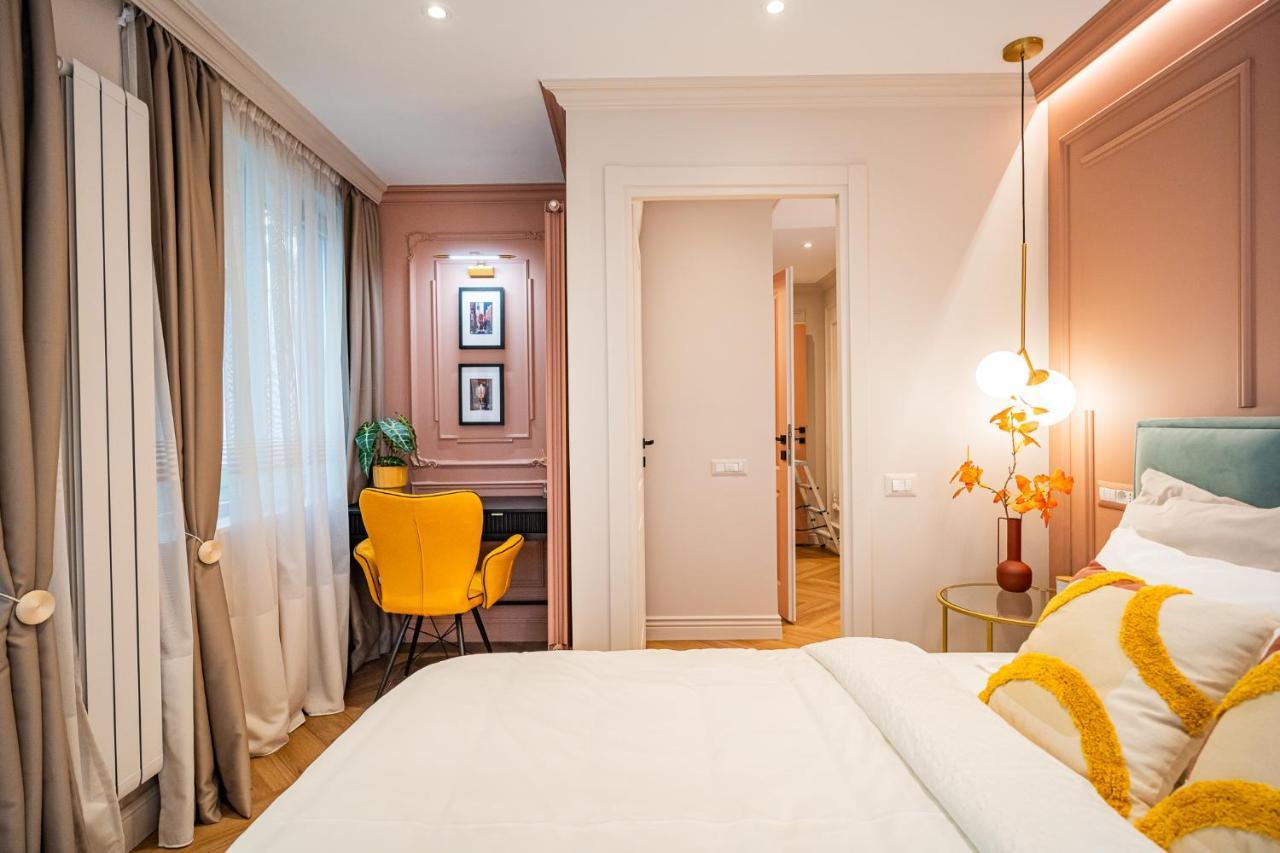Pink Perfection - One-bedroom Gemstone Oasis *