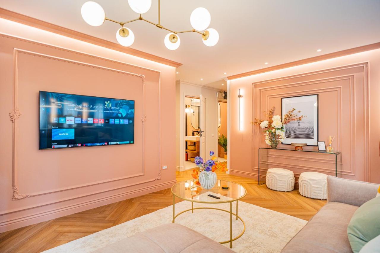 Apartament Pink Perfection - One-bedroom Gemstone Oasis *