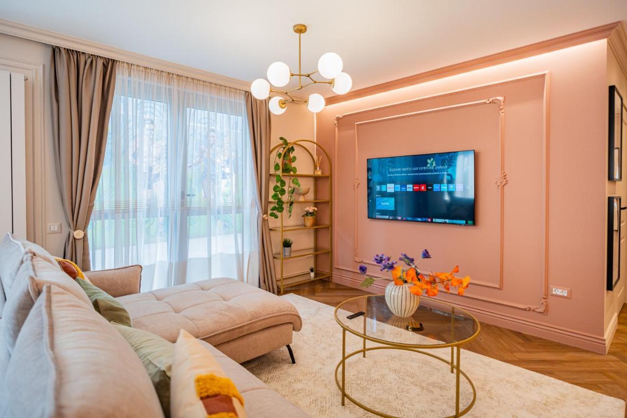 Pink Perfection - One-bedroom Gemstone Oasis