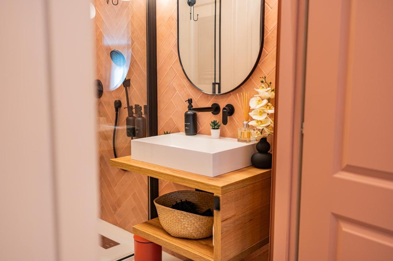 Pink Perfection - One-bedroom Gemstone Oasis *